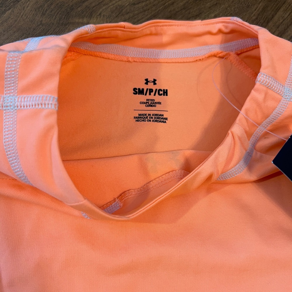 Under Armour Womens UA Train CW Crew Long Sleeve Shirt Orange 1373970 Small NWT - Picture 5 of 14